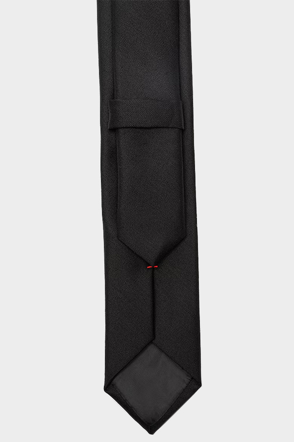 HUGO TIE - 001 BLACK